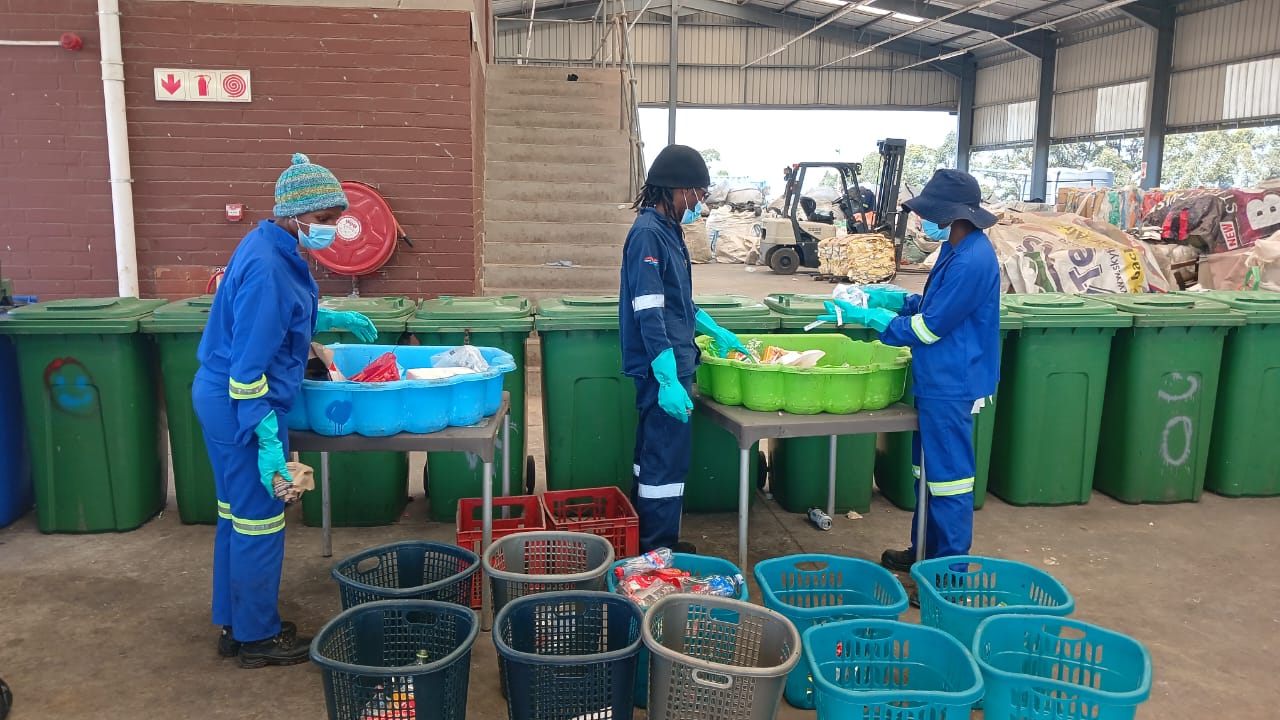 9e13453c-f8aa-44ba-b12c-4ff22f82fcbb